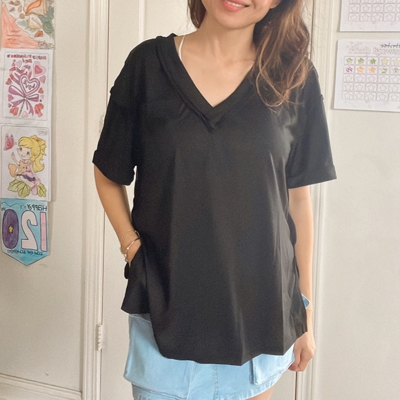 021 Black V neck Pocket Raw Detail Short Sleeve Oversized Tee - Picture 7 of 17